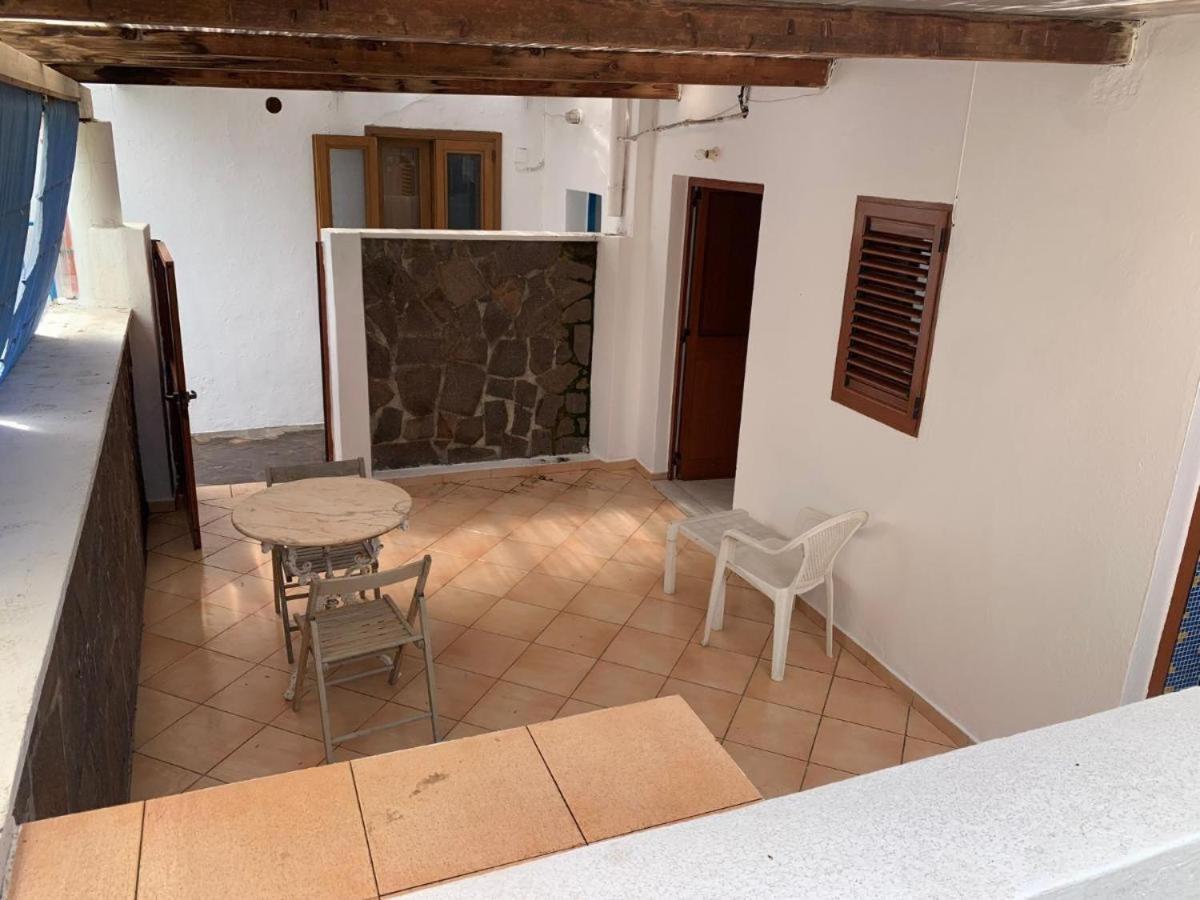 Case La Pergola Stromboli Extérieur photo