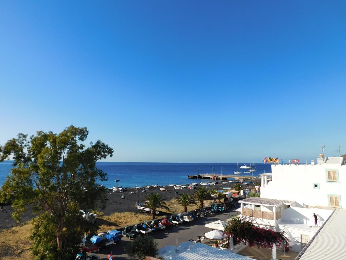 Case La Pergola Stromboli Extérieur photo