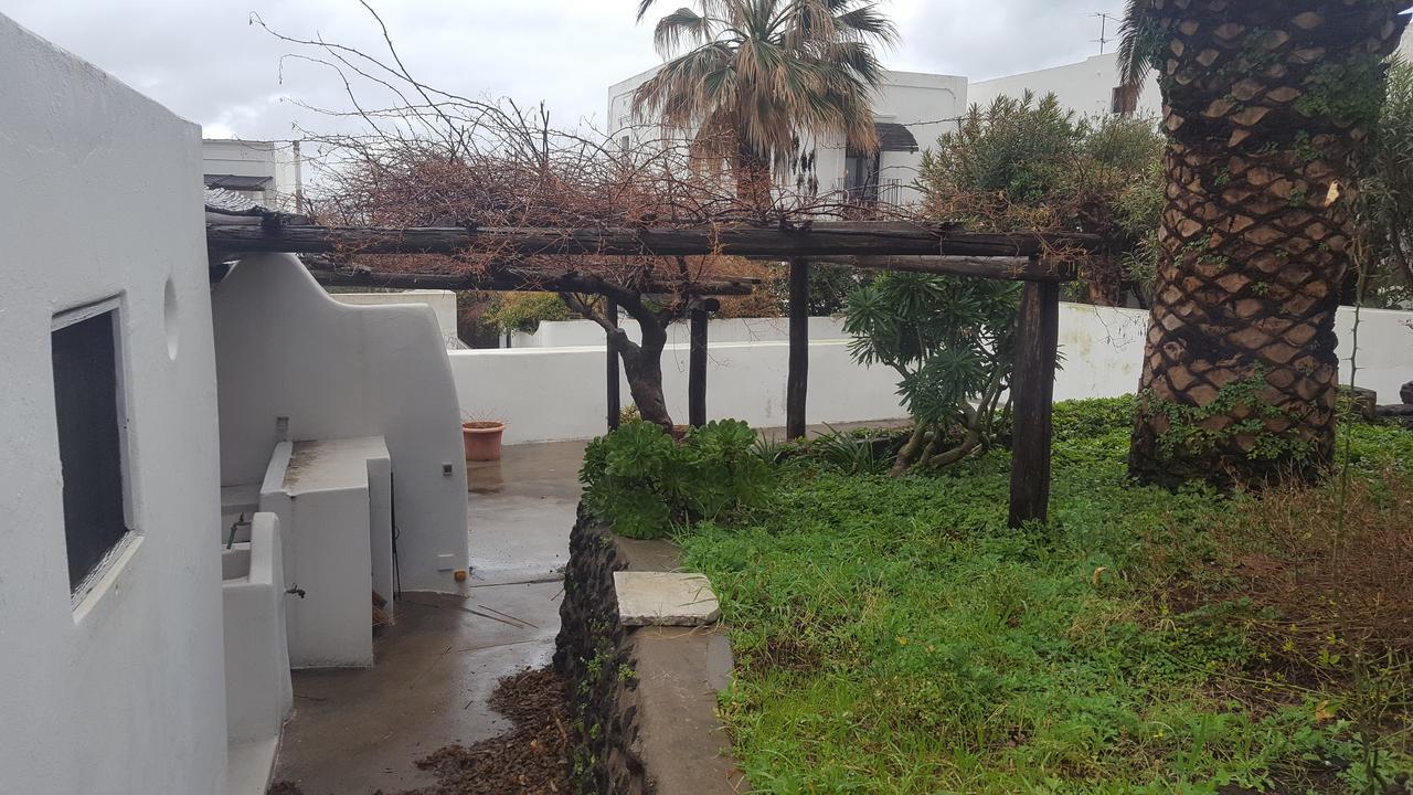 Case La Pergola Stromboli Extérieur photo